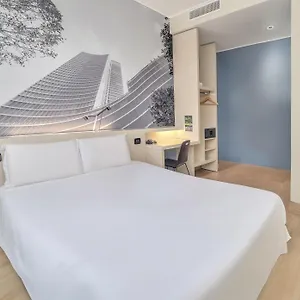 세니시오 가리발디 밀라노